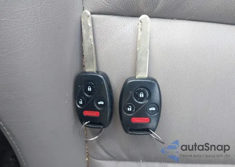 2013 Honda Civic Hybrid from USA, damaged, VIN 19XFB4F35DE002336